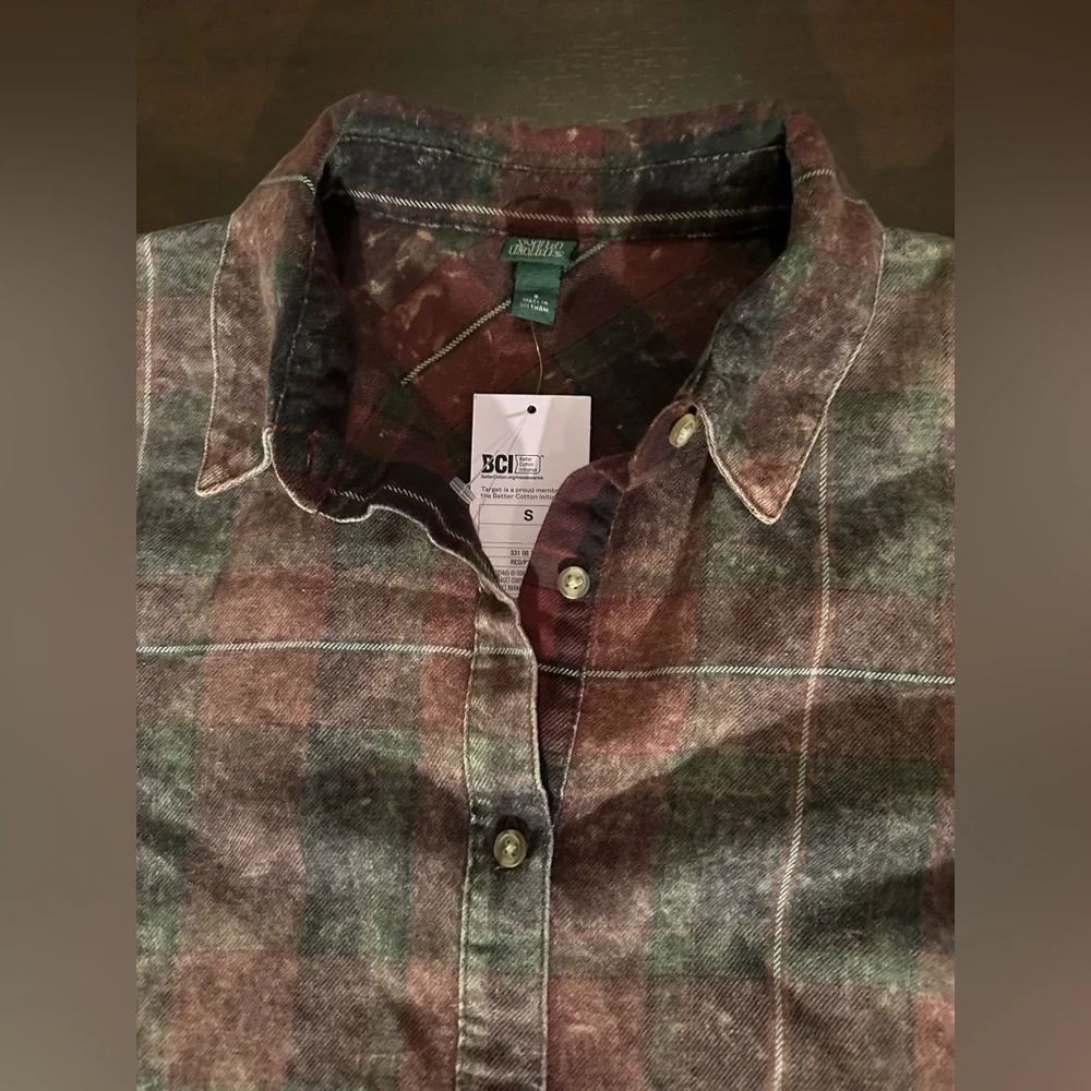 New plaid button up tunic - Picture 2 of 4